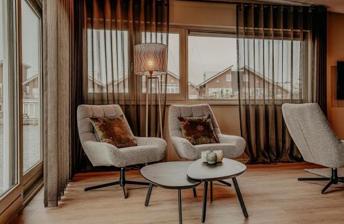 Municipality of Uitgeest House | Woonark De Woude