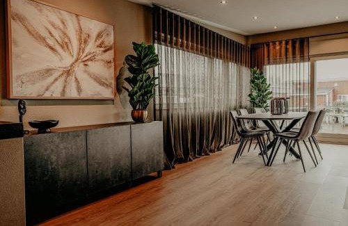 Municipality of Uitgeest House | Woonark De Woude