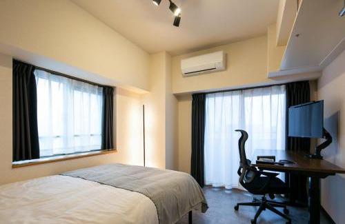 Nakamura Apartment | Work Friendly Room 3 min to Station Simmons Bed WiFi and Desk