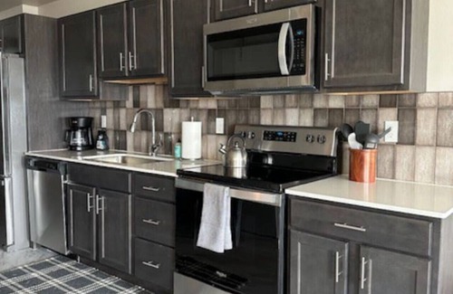 West Fargo Apartment | Work, Play, Enjoy! The Lights WF