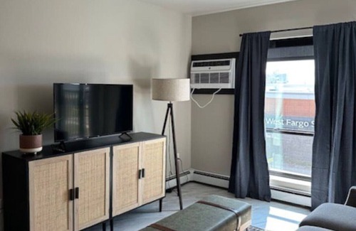West Fargo Apartment | Work, Play, Enjoy! The Lights WF
