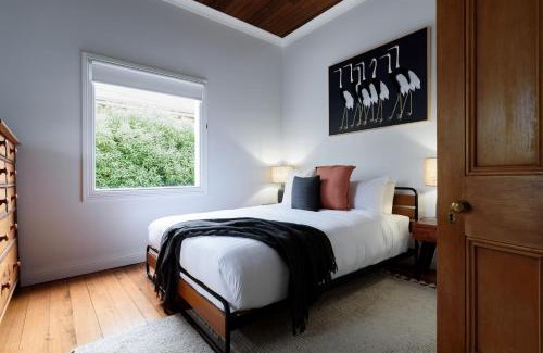 Penguin House | Work & Wander | Cottage w/Dedicated Office