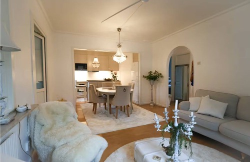 Lundby Apartment | Workershome - 3BR - 6 Beds - All-inclusive - Parking lot