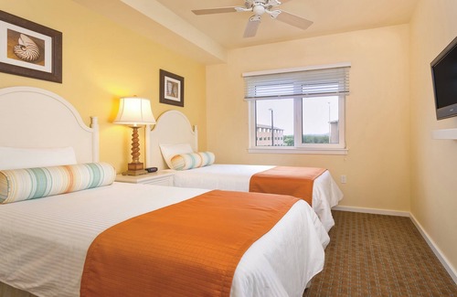Long Beach Hotel | WorldMark Long Beach