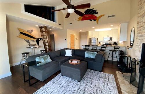 Osage Beach House | WOW Location Incredible Views