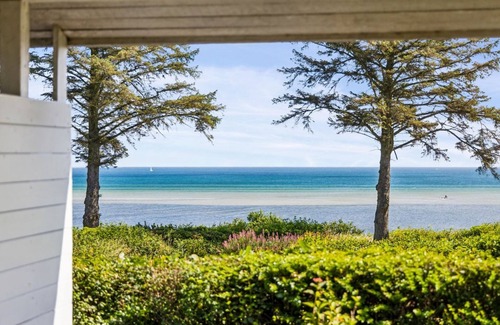 Odde House | "Wrage" - from the sea by Interhome