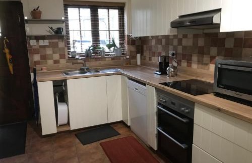 Smallridge House | Wrens Nest
