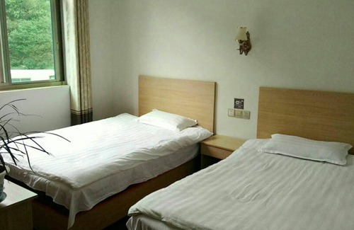 Wuyuan Hotel | Wuyuan Jiangling View Inn