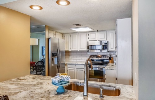 Holiday Isle Condo | WVT 604 is a Beautiful 3 BR 2 Ba with a Boat Slip by RedAwning