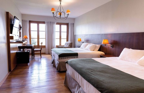 Lujan Hotel | Wyndham Garden Luján