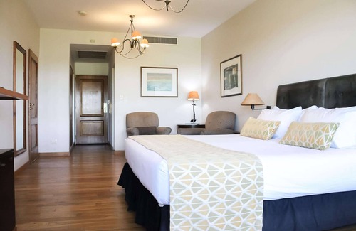 Lujan Hotel | Wyndham Garden Luján