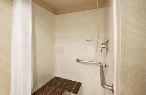 Cheverly Hotel | Wyndham Garden Washington DC Area