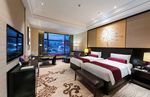 Yanta Qu Hotel | Wyndham Grand Xian South