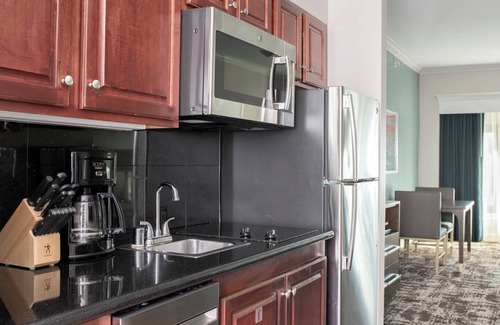 Gaslamp Quarter Condo | Wyndham Harbour Lights | Five Studio Suites