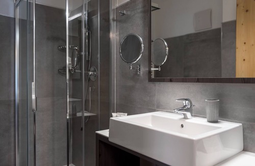 Pera Hotel | X Alp Hotel