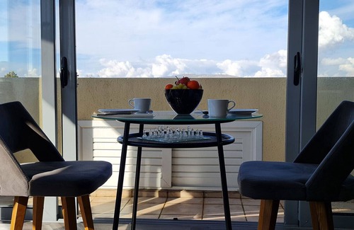 Kallithea Apartment | Xenophon Suite at National Opera SNFCC Park