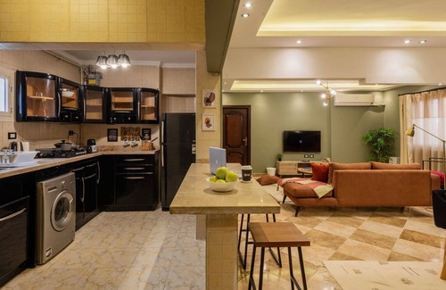 Heliopolis Apartment | Xuru Stays I Play Foosball & Do Yoga - 1 BR Apt. 5 Min To Airport