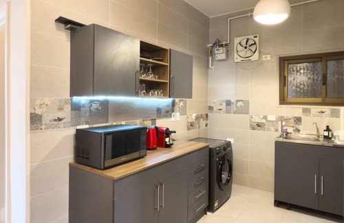 Heliopolis Apartment | Xuru Stays I The 2bdr Crimson Crib @ The Heart Of Heliopolis