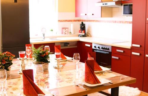 Hayingen Apartment | XXL-Ferienwohnung Blumenwiese