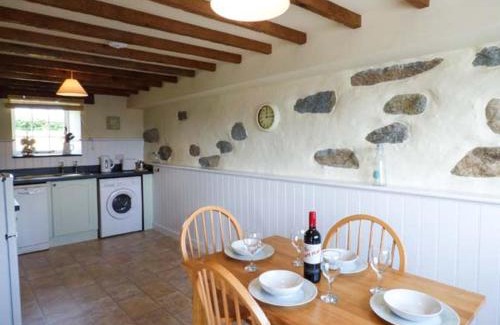Rhyd-y-clafdy House | Y Stabal