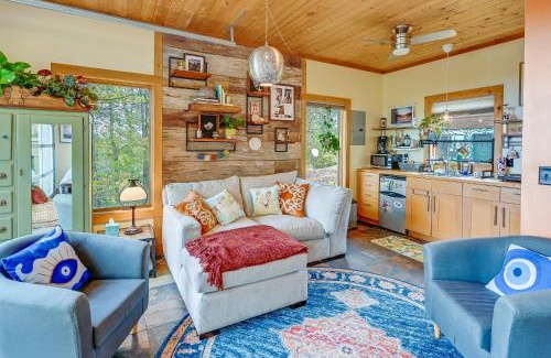 Stokes Apartment | Yadkin River Treehouse about Miles of Trails On-Site