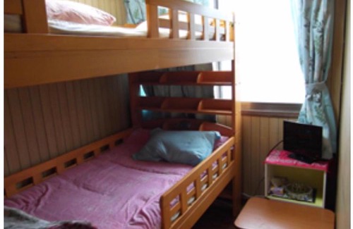 Miyanoura House | Yakushima Park Guesthouse