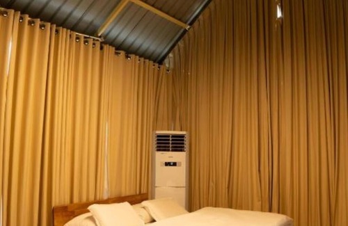 Mannarkkad House | Yanai at Anai - Private Pool & Private Cook