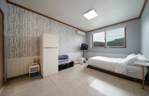 Yangpyeong House | Yangpyeong Sky&lake pet Friendly Pension