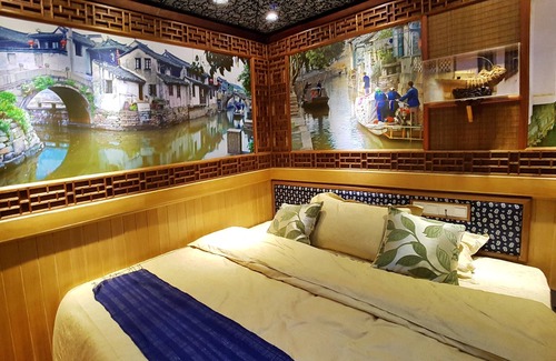 Ten Mile Gallery House | Yangshuo Li River Gallery Lodge