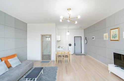 Yangyang House | Yangyang In Memory Pension