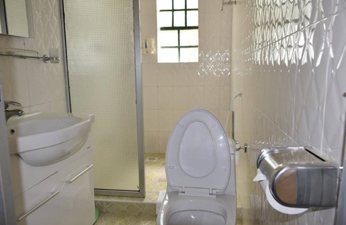 Eldoret Bed & Breakfast | Yaris Guest House