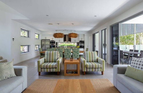 Yaroomba House | Yaroomba Beach House - Stylish and contemporary. pool, tennis, beach, repeat!