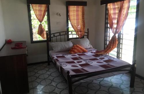 Matathawa Island Hotel | Yasawa Long Beach Hideout Resort