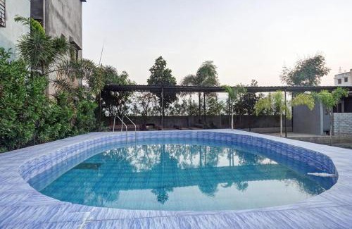 Kadadhe Hotel | Yashraj Resorts