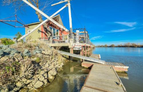 Isleton House | Year-round fishing, boating, birding, 1 hr from SF