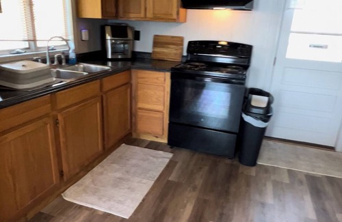 Belfast Cottage | Year Round Fully furnished 3 bedroom Lake side cottage, beautiful sunrises.