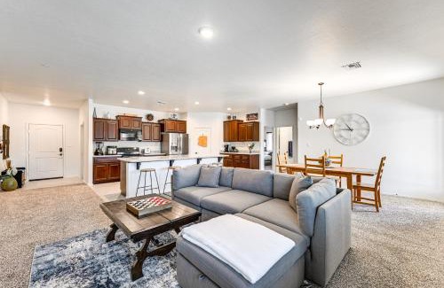 Yuma House | Year-Round Yuma Escape Near Dtwn Pets Welcome!