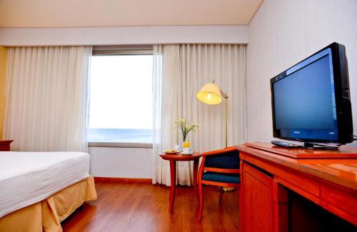 Puerto Madryn Hotel | Yene hue