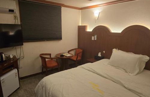 Yeoksam Hotel | Yeoksam Molta 2
