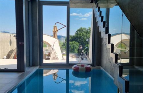 Yeoncheon House | Yeoncheon Bell 37 Pool Villa