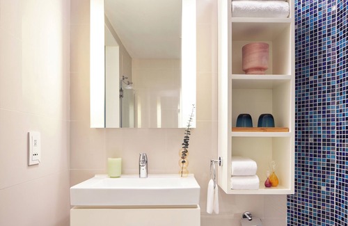 Wan Chai Hotel | Ying’nFlo, Wesley Admiralty, Hong Kong by Langham Hospitality Group