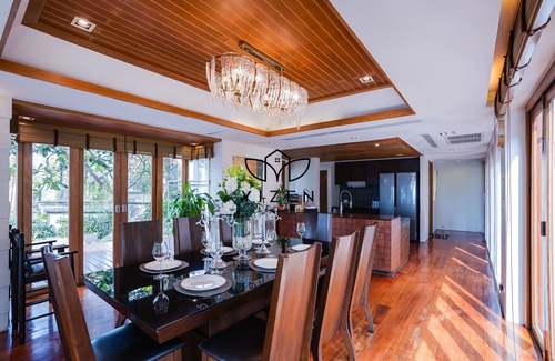 North Pattaya Villa | Yizen Beachfront Seaview Villa Wongamat Beach