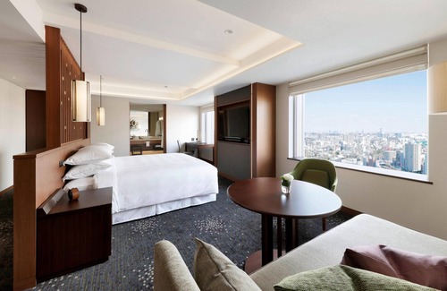 Nishi Hotel | Yokohama Bay Sheraton Hotel & Towers