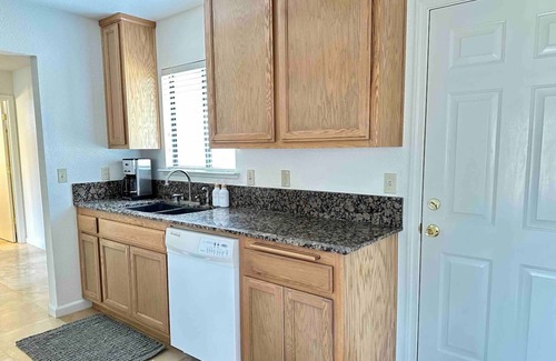 Oakhurst House | Yosemite Adventure Great Location Condo by Casaoso