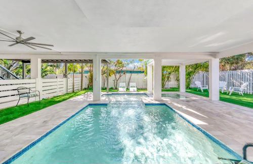 Ilexhurst House | You, Me and the Sea AMI