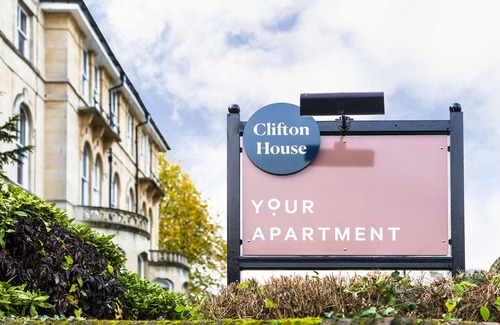 Bristol Apartment | Your Apartment Clifton House