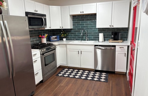 Cortland House | Your Cortland Base Near SUNY