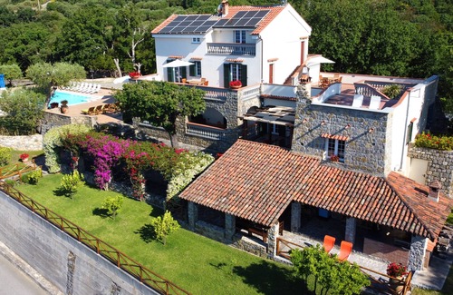 Villammare Villa | YOUR DREAM ITALIAN VILLA WITH POOL - AMAZING VIEWS ON CILENTO COAST & MARATEA