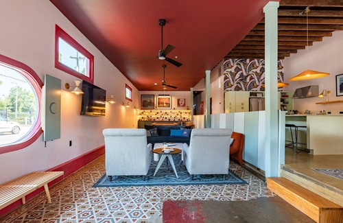 Bywater House | Your NOLA GROUP Getaway 5BR/3BA Bywater 1 Mi from French Qtr, Sleeps 10