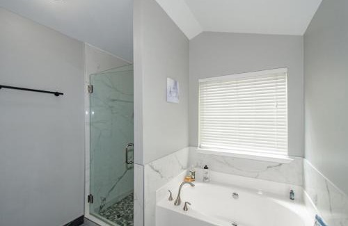 Griffin House | Your Quiet Escape in Locust Grove - Sleeps 6